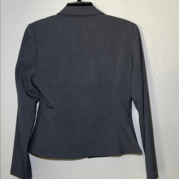Women's Gray Blazer - Picture 6 of 8